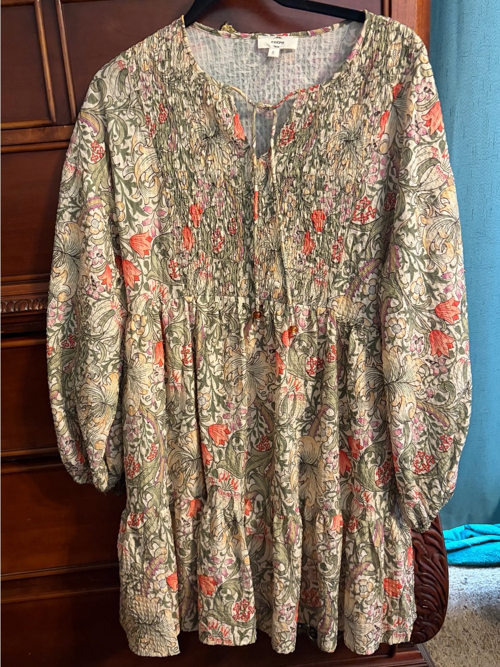entro Green Cream and Pink Floral Smocked Tunic